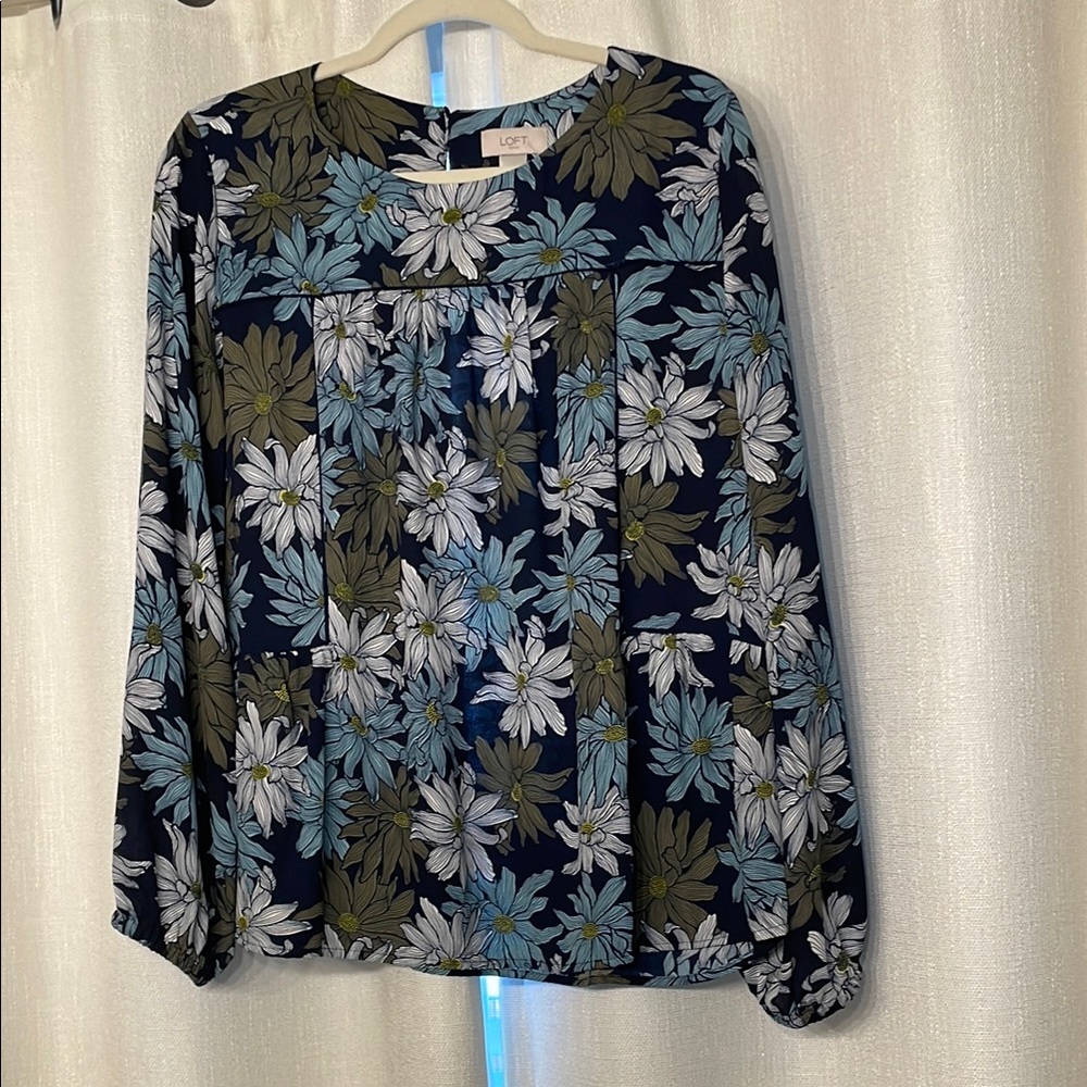 LOFT Floral Print Women's Top - Blue and Green